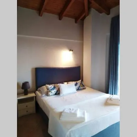 Anna Ideal For Families Kalamitsi (Lefkada)